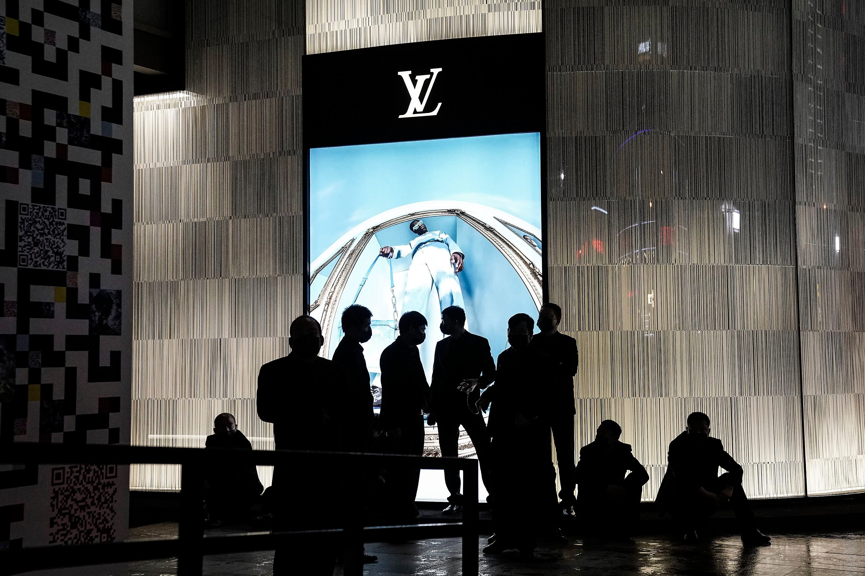 Louis Vuitton y Yayoi Kusama anticipan una nueva colaboración (y es  historia de arte y moda) – PuroDiseño