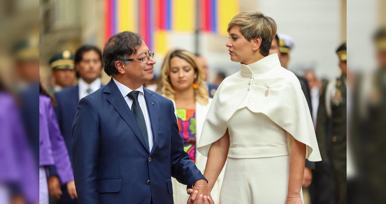 El presidente Gustavo Petro y su esposa Verónica Alcocer García, primera dama de la Nación