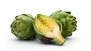 La alcachofa es rica en agua, fibras y flavonoides. Foto: Getty Images.