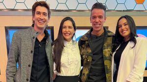 Rigoberto Urán y su esposa con los protagonistas de la serie 'Rigo'