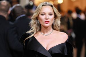 NEW YORK, NEW YORK - MAY 02: Kate Moss attends The 2022 Met Gala Celebrating "In America: An Anthology of Fashion" at The Metropolitan Museum of Art on May 02, 2022 in New York City. (Photo by Theo Wargo/WireImage)