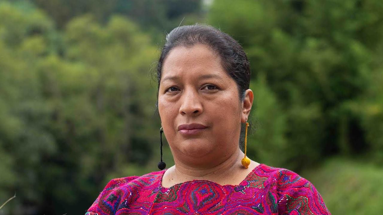 Violeta Gutierrez, directora técnica, curadora adjunta y directora de proyectos de conservación preventiva de las colecciones del Museo Ixchel de Traje Indígena en la ciudad de Guatemala.