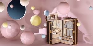 Louis Vuitton lanza colección de prendas de vestir para bebés