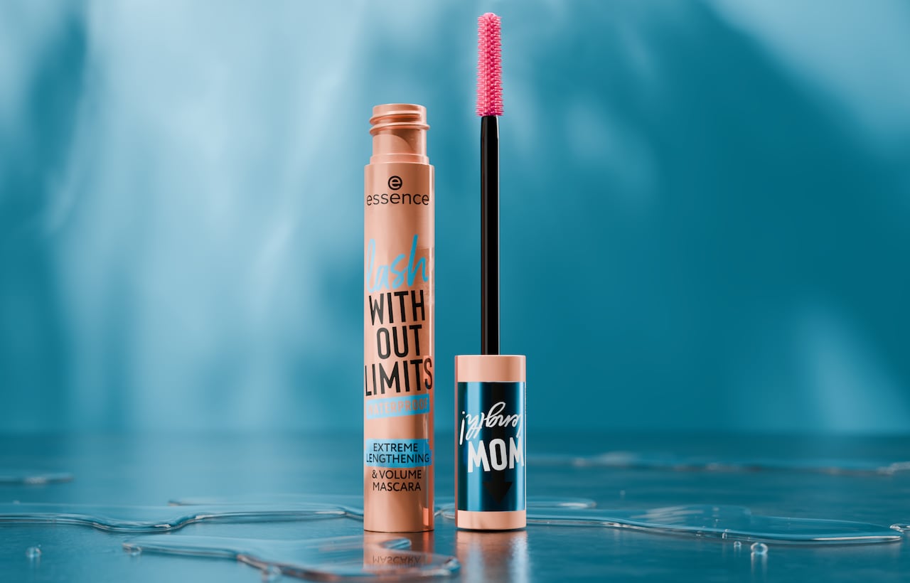 LASH WITHOUT LIMITS WATERPROOF EXTREME LENGTHENING & VOLUME MASCARA