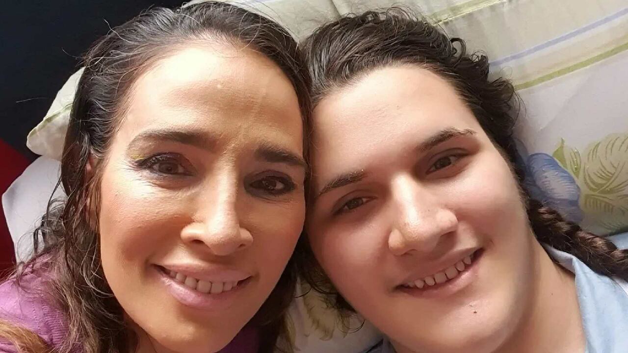 Luly Bossa se ha dedicado al cuidado de su hijo Ángelo.