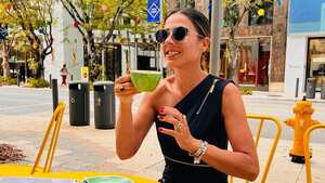 Carla Giraldo estalló las redes con varios videos en bikini y dejando ver su retaguardia