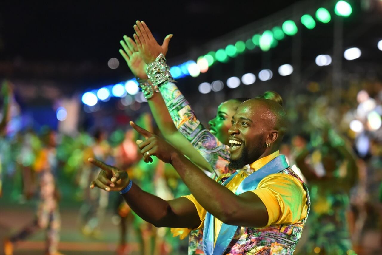 El abono para ver los desfiles de la Feria de Cali cuesta 300 mil pesos.