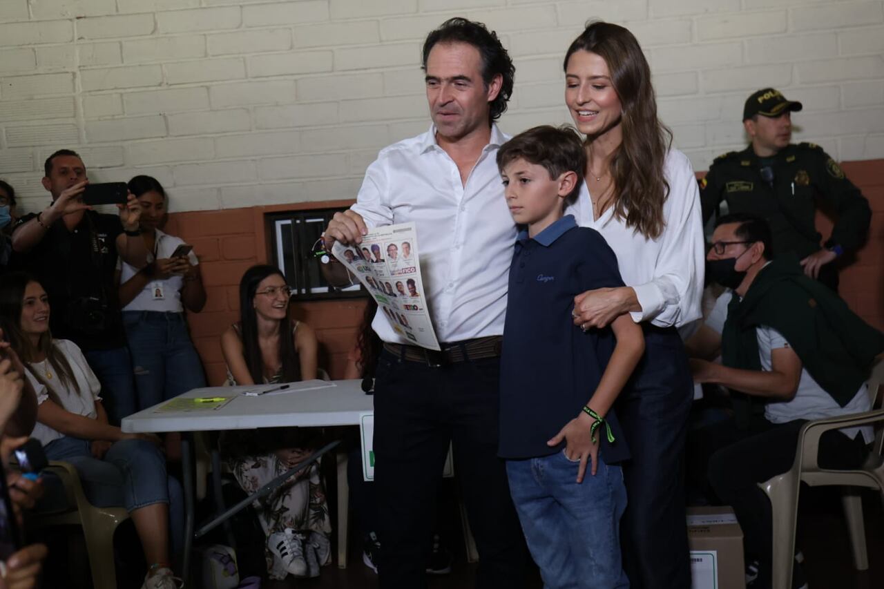 VOTACIÓN DE FICO GUTIÉRREZ EN INEM DE MEDELLIN