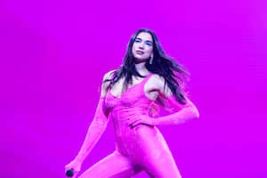 Dua Lipa en una de sus más recientes presentaciones en Países Bajos.