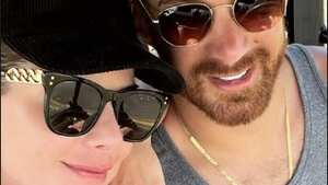 Carolina Cruz junto a su pareja, Jamil Farah.