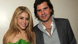WASHINGTON - JANUARY 18:  *Exclusive* Shakira and Antonio De La R�a at the 2009 Latino Inaugural Gala - Celebrando El Cambio at Union Station on January 18, 2009 in Washington, D.C.  (Photo by Kevin Mazur/WireImage)