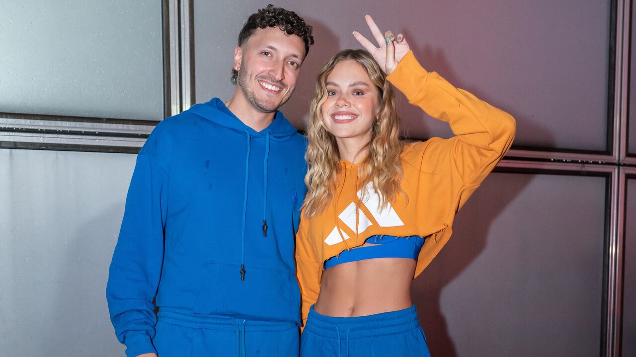 Vicente Jiménez y Mariana Mejía en la pasarela de Maluma x GEF El arte de los sueños