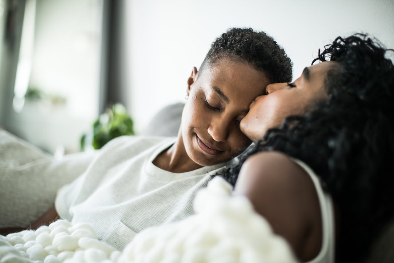Las mujeres lesbianas afro e indígenas sufren diferentes formas de discriminación.
