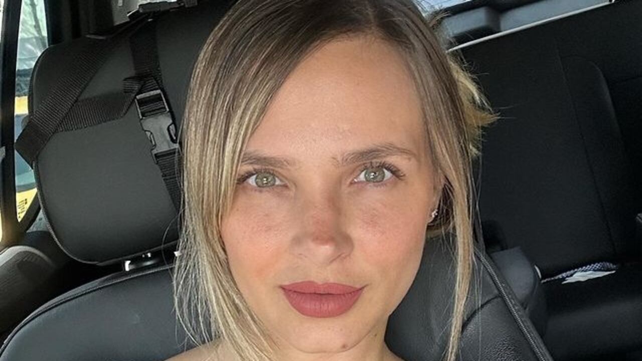 Elizabeth Loaiza publica una foto y se despachan en su contra por un supuesto exceso de photoshop