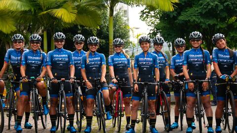 Equipo femenino Colombia Tierra de Atletas GW Shimano