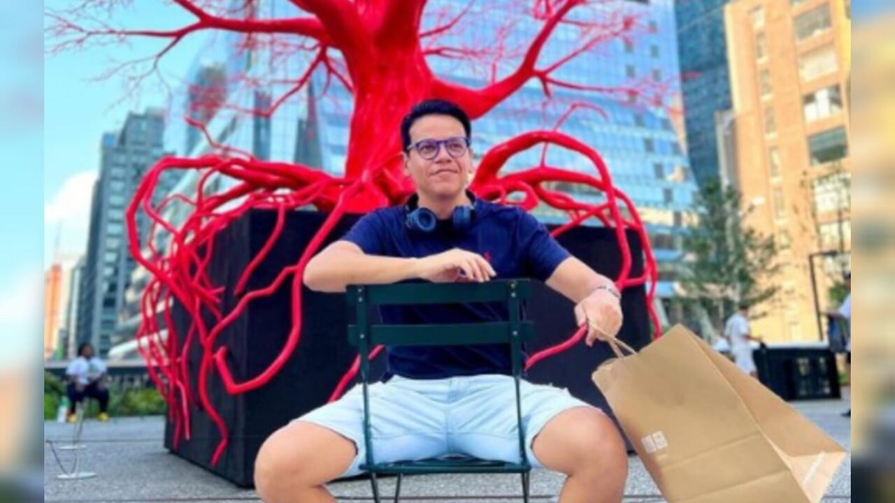 El actor Aco Pérez se sinceró sobre la realidad de vivir en Estados Unidos: es una “jaula de oro”.