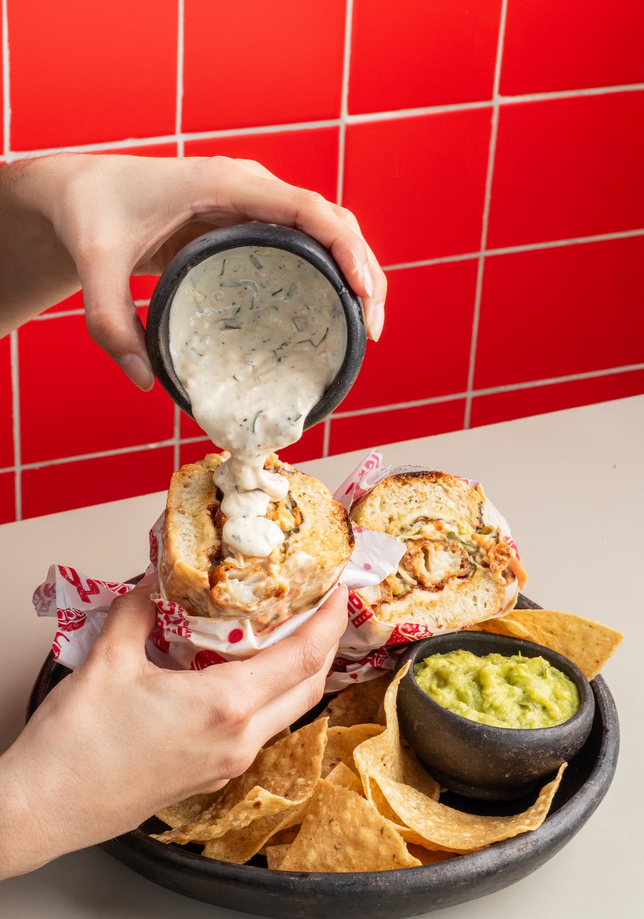 Una carta renovada explora nuevos sabores, texturas y formas de compartir, sin perder de vista la esencia que hace de esta experiencia una de las favoritas de la ciudad.