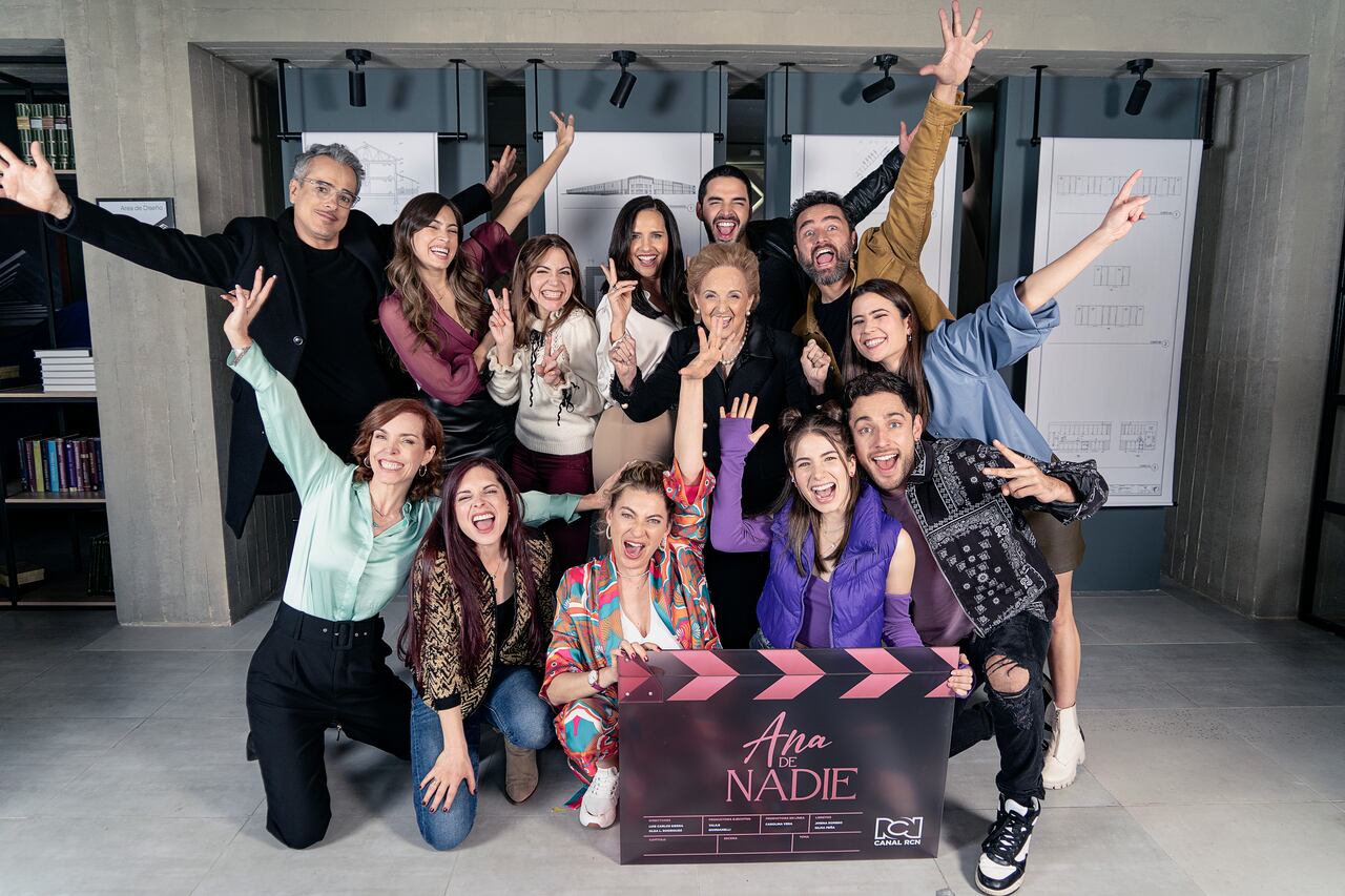 Elenco de la novela Ana de Nadie. Cortesía: RCN Tv.