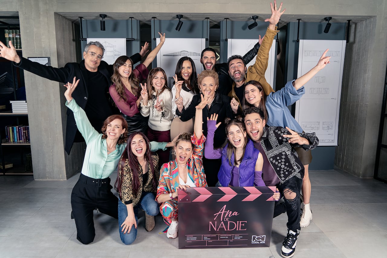 Elenco de la novela Ana de Nadie. Cortesía: RCN Tv.