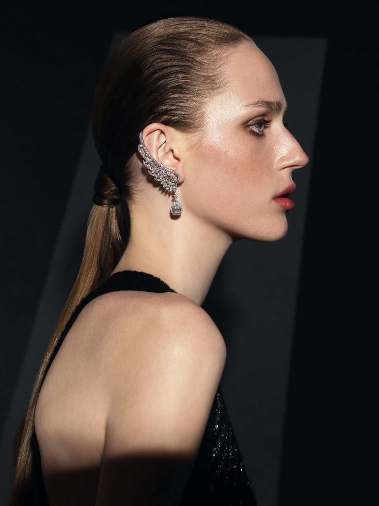 Aretes Full Swing de la colección 'Reach for the stars' de Chanel.