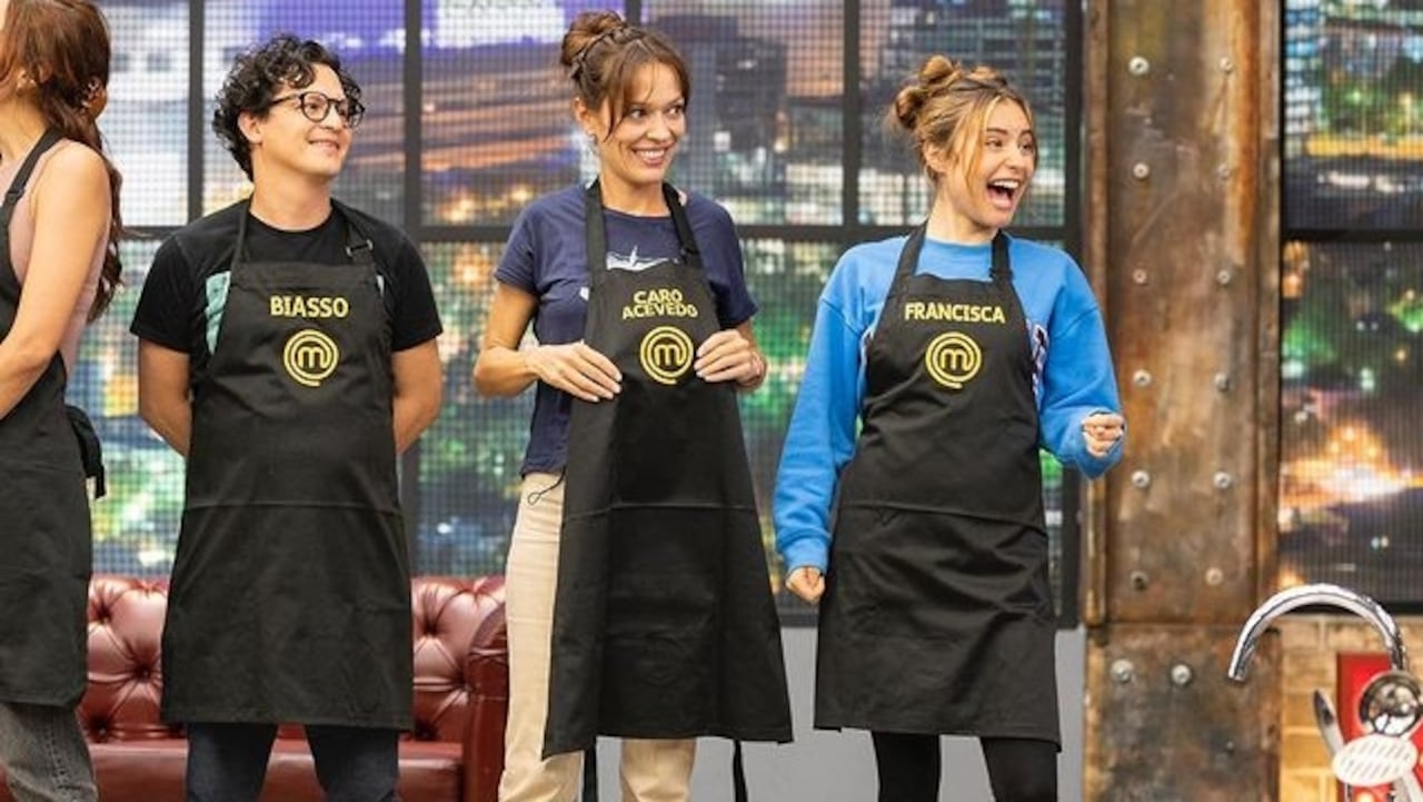 Delantal negro para Carolina Acevedo
@acevedocarolina