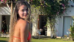 Cristina Hurtado sorprende con su cuerpo en una foto familiar