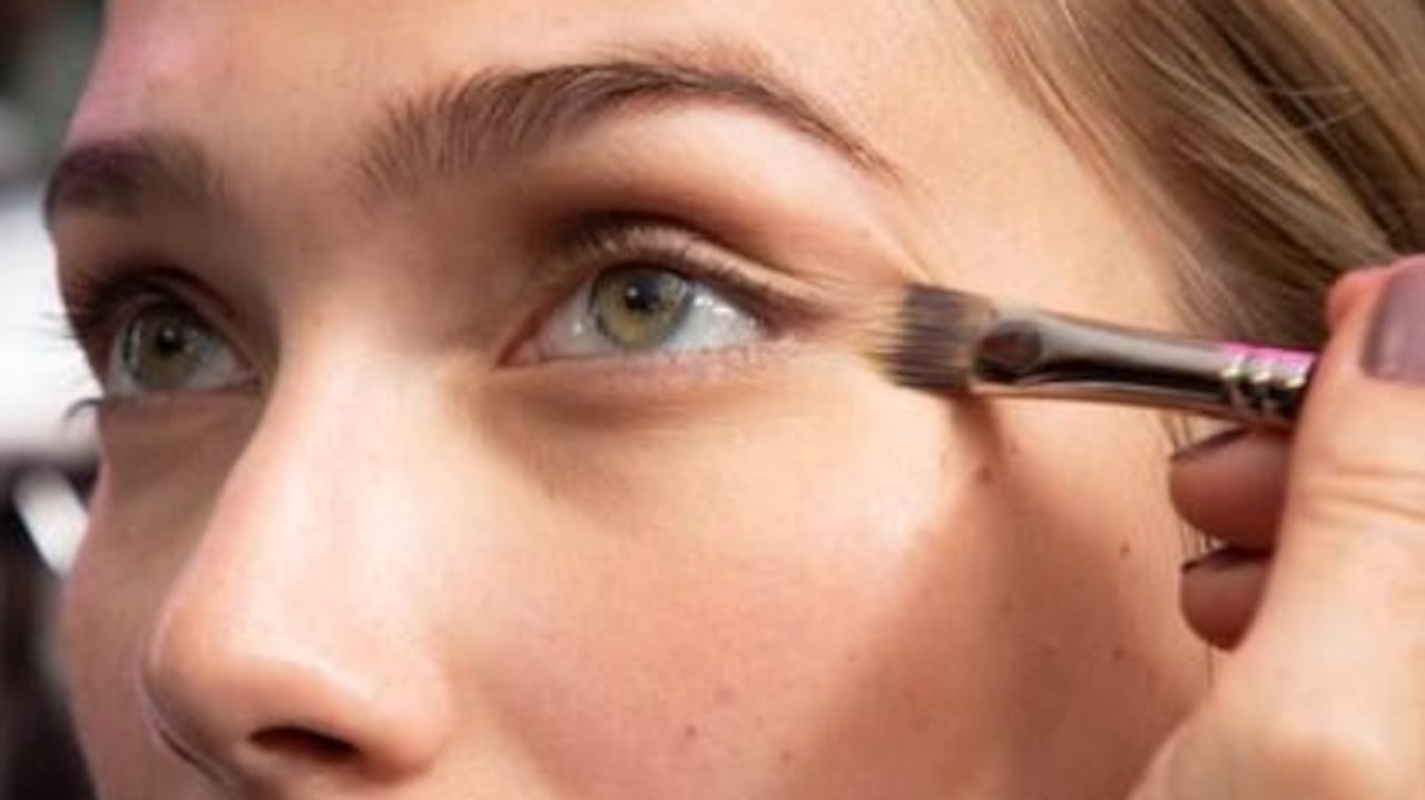 Avon- maquillador oficial Colombiamoda 2022