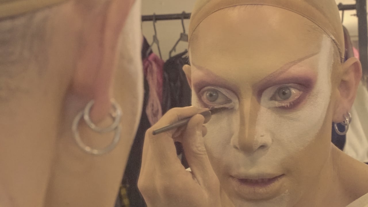 Lesley Wolf, artista drag queen colombiana