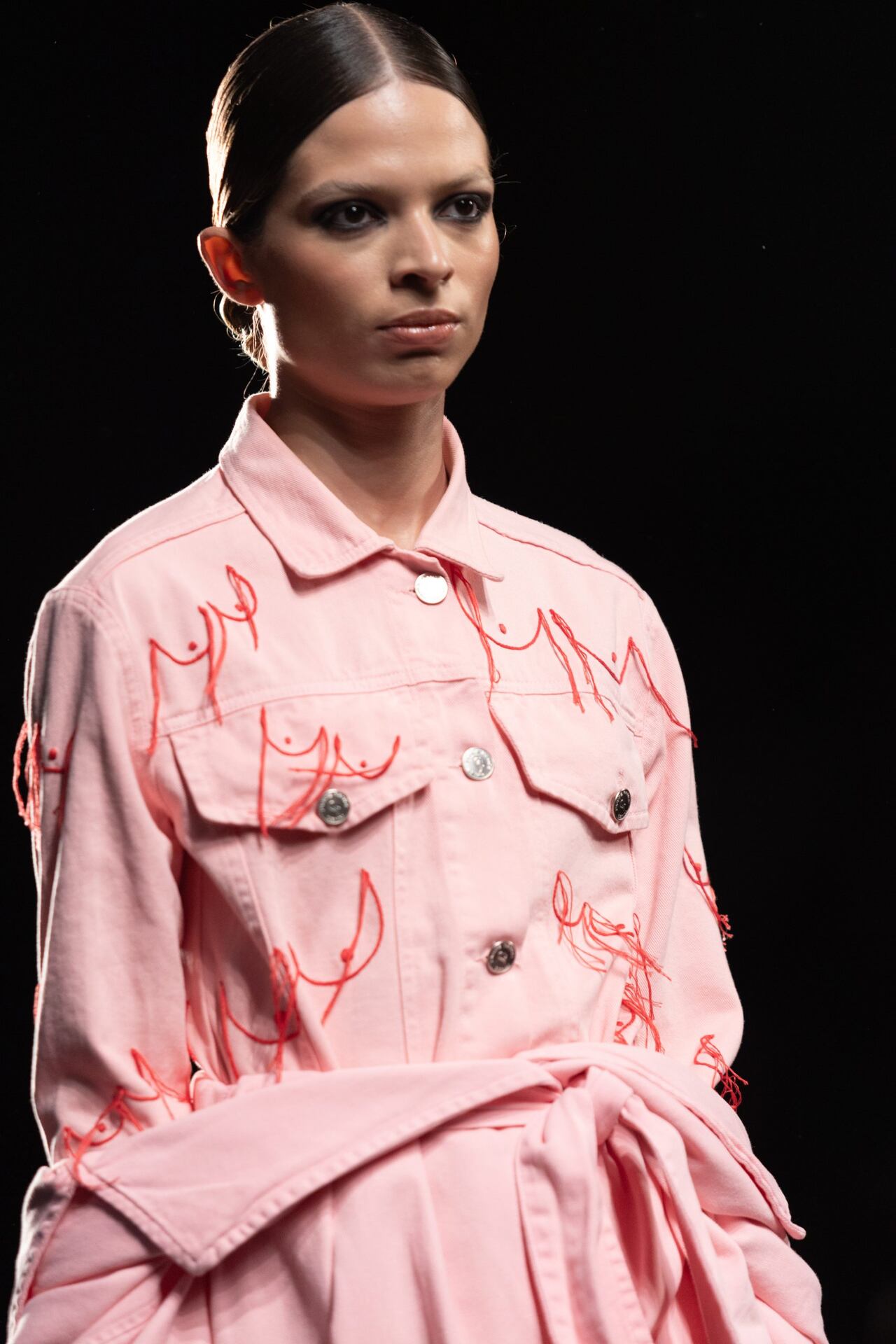 Faride Ramos, pasarela 'Rosa, qué linda eres'