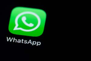 05 May 2022, Baden-Wuerttemberg, Rottweil: The application app WhatsApp can be seen on the display of an iPhone SE. Photo: Silas Stein/dpa (Photo by Silas Stein/picture alliance via Getty Images)