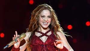 Shakira en el escenario durante el espectáculo de medio tiempo Pepsi Super Bowl LIV en el Hard Rock Stadium el 02 de febrero de 2020 en Miami, Florida.