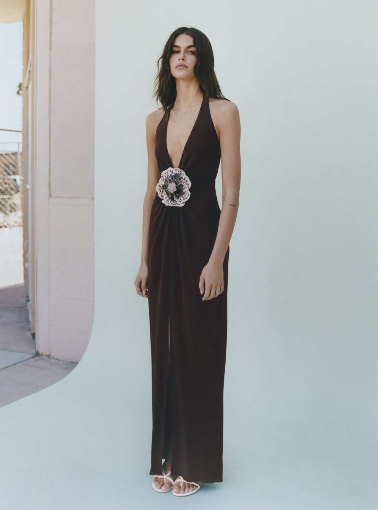 Kaia Gerber: la musa contemporánea que redefine el legado de una supermodelo.