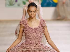 PARIS, FRANCE - JANUARY 27: (EDITORIAL USE ONLY - For Non-Editorial use please seek approval from Fashion House) A model walks the runway during the Christian Dior Haute Couture Spring-Summer 2025 show as part of Paris Fashion Week on January 27, 2025 in Paris, France. (Photo by Estrop/Getty Images)