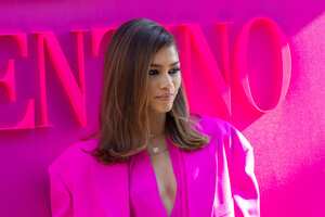 PARIS, FRANCE - MARCH 06: Zendaya attends the Valentino Womenswear Fall/Winter 2022/2023 show as part of Paris Fashion Week on March 06, 2022 in Paris, France. (Photo by Arnold Jerocki/Getty Images)