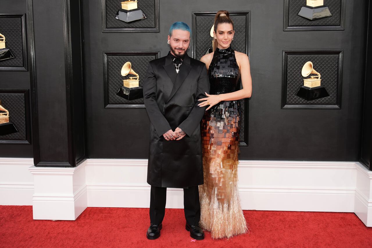 J Balvin y Valentina Ferrer