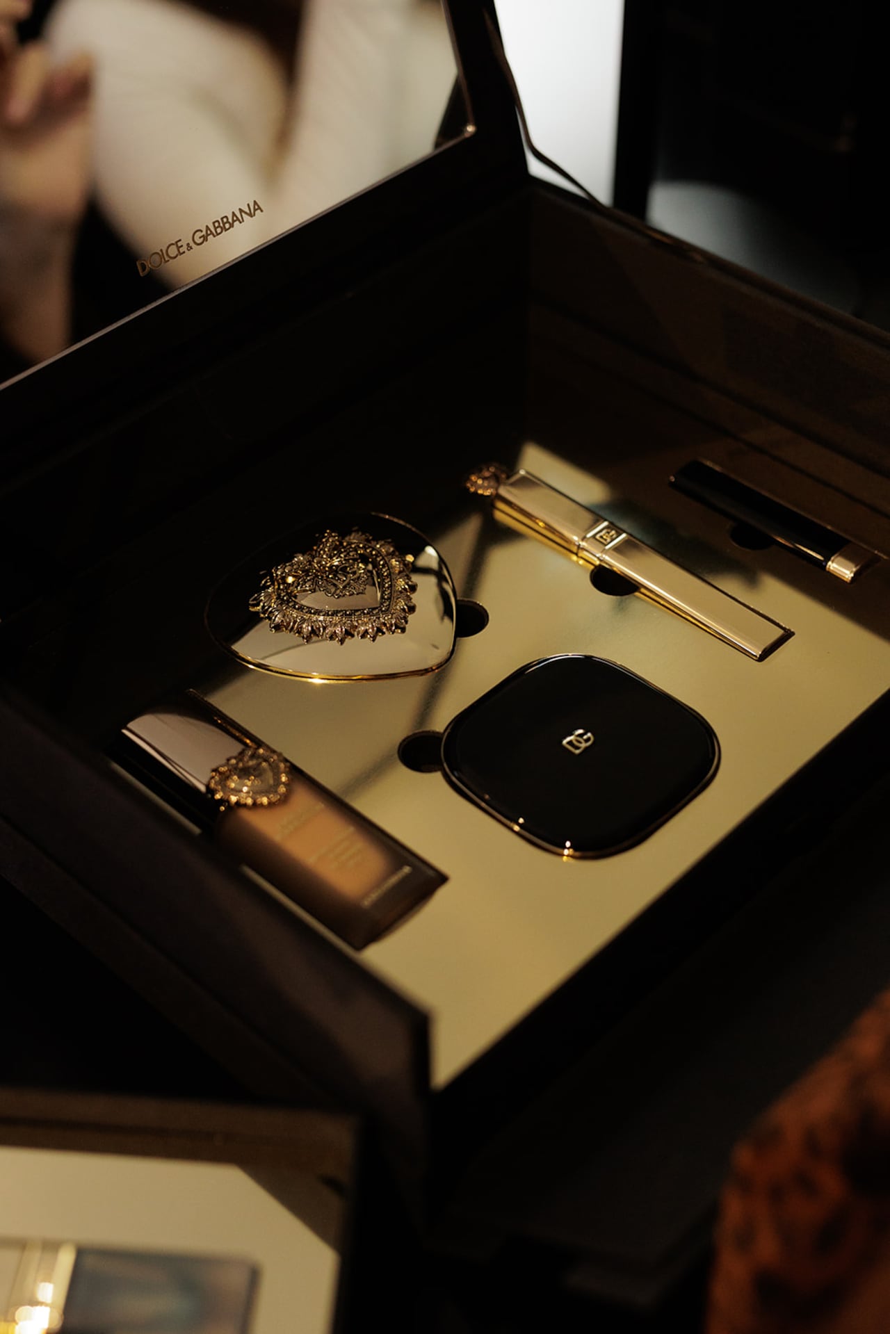 La visión de belleza de Dolce&Gabbana aterriza en Colombia