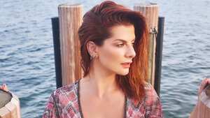 Carolina Cruz sorprendió con arriesgado look que a algunos no les gustó