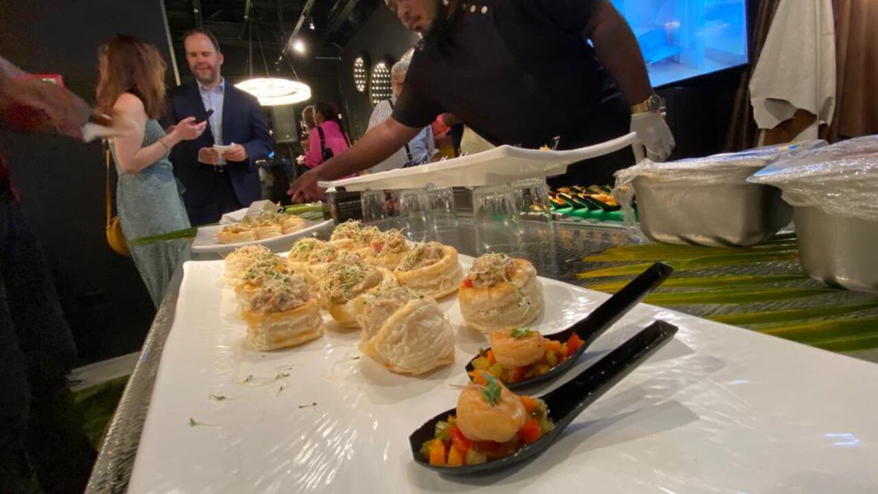 Degustación de comida en Barbados.