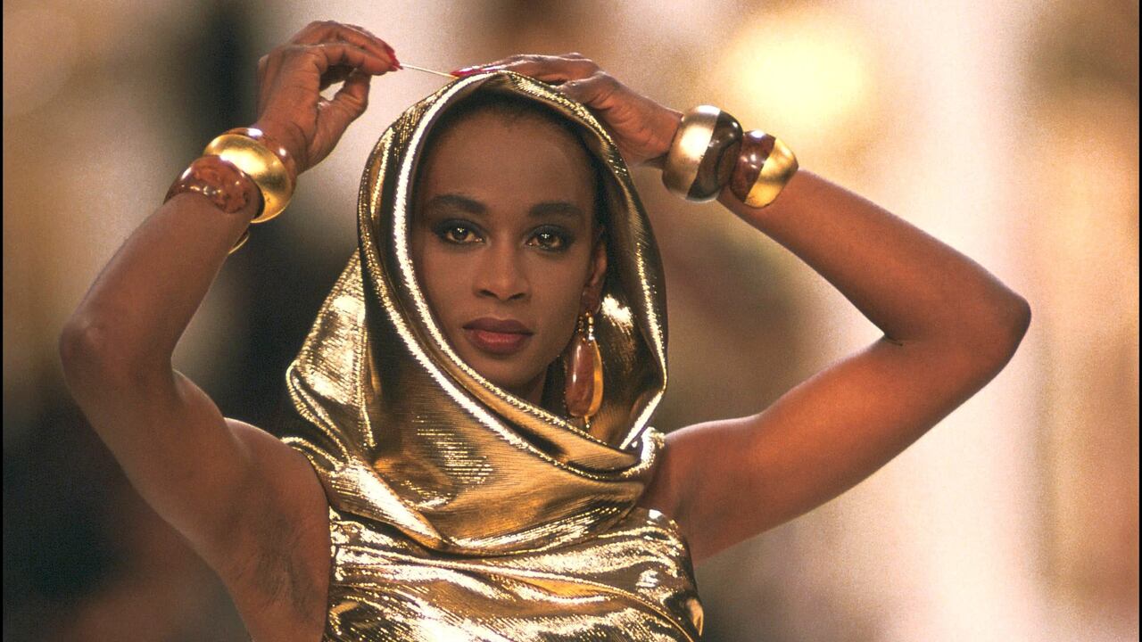 FRANCE - MARCH 01:  Fashion show ready -to -wear fall -winter 91 -92 in Paris, France in March, 1991 - Yves Saint Laurent.  (Photo by Daniel SIMON/Gamma-Rapho via Getty Images)