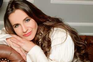 Antonina Canal, bailarina y coach de vida, es la invitada a este episodio del pódcast Megatendencias.