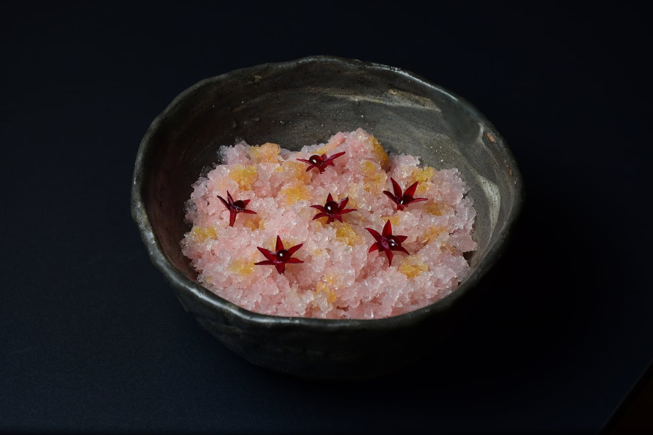 Perita de agua, miel de caoba, mamón