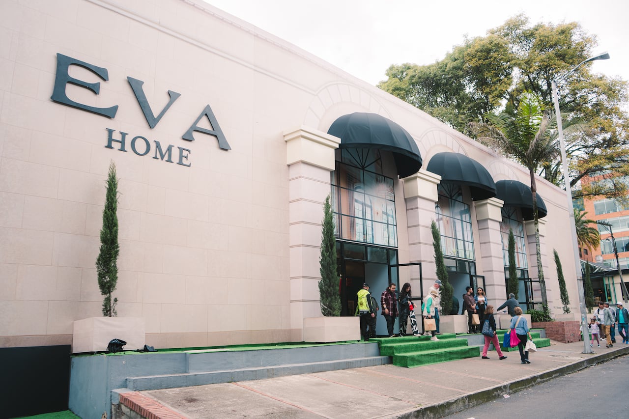 EVA Love Edition: cuando la creatividad, la moda y la solidaridad se encuentran en un mismo escenario
