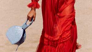 Marie de La Roche llega a Colombia con su marca de carteras de cuero