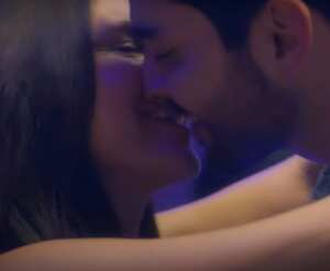 Escena donde Ana y Joaquín se besan