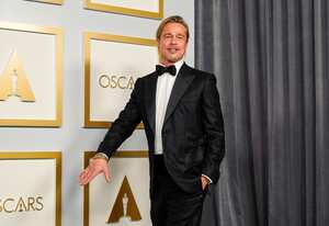 LOS ANGELES, CALIFORNIA - APRIL 25: Brad Pitt poses in the press room at the Oscars on Sunday, April 25, 2021, at Union Station in Los Angeles. (Photo by Chris Pizzello-Pool/Getty Images)