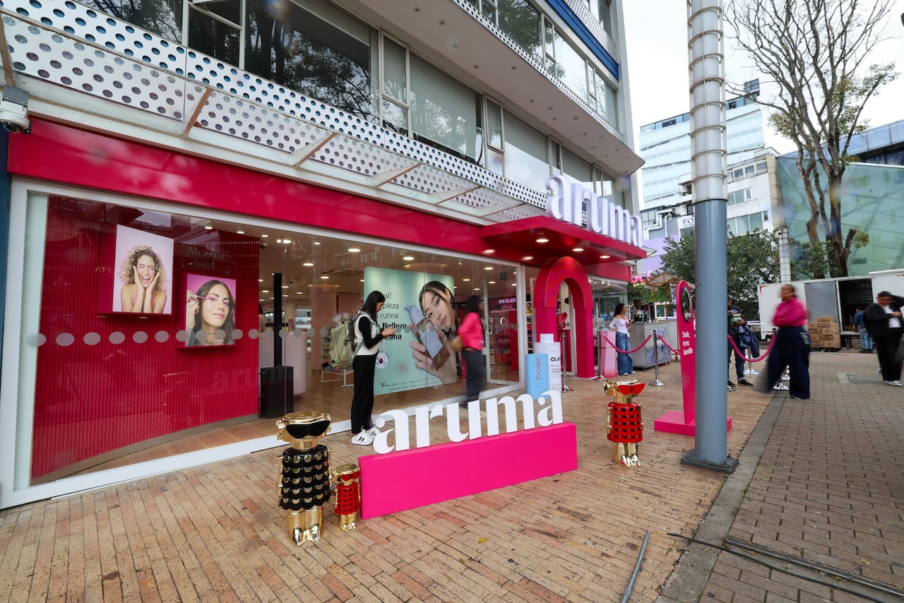 En menos de un año, la marca ha logrado presencia en 10 ciudades del país, alcanzando 30 tiendas en Colombia