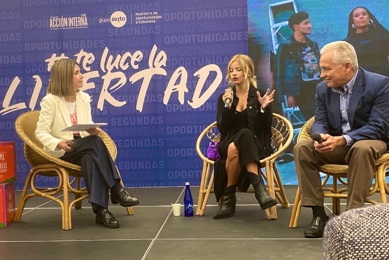 Rueda de Prensa iniciativa #Te Luce La Libertad de Johana Bahamón y Carlos Mario Giraldo, presidente de Grupo Éxito