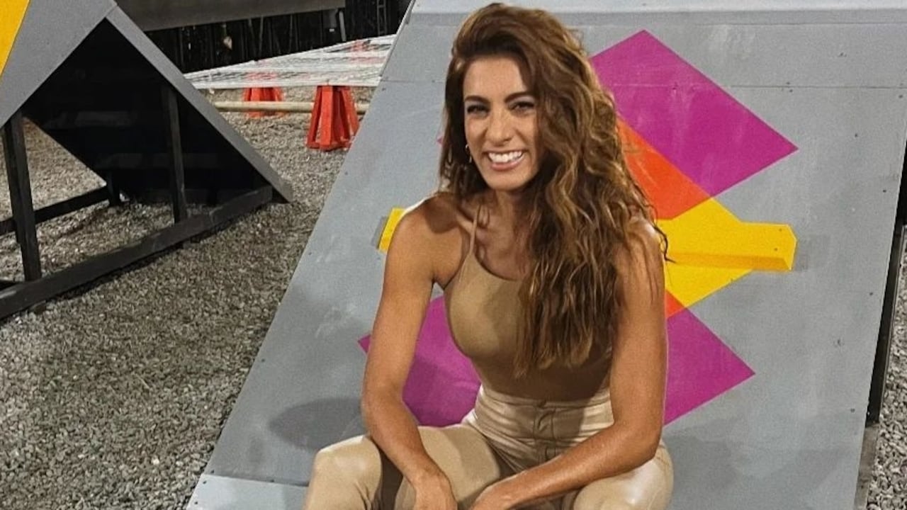 Andrea Serna muestra fotos de su juventud