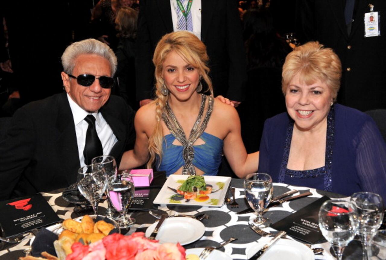 Shakira y sus padres