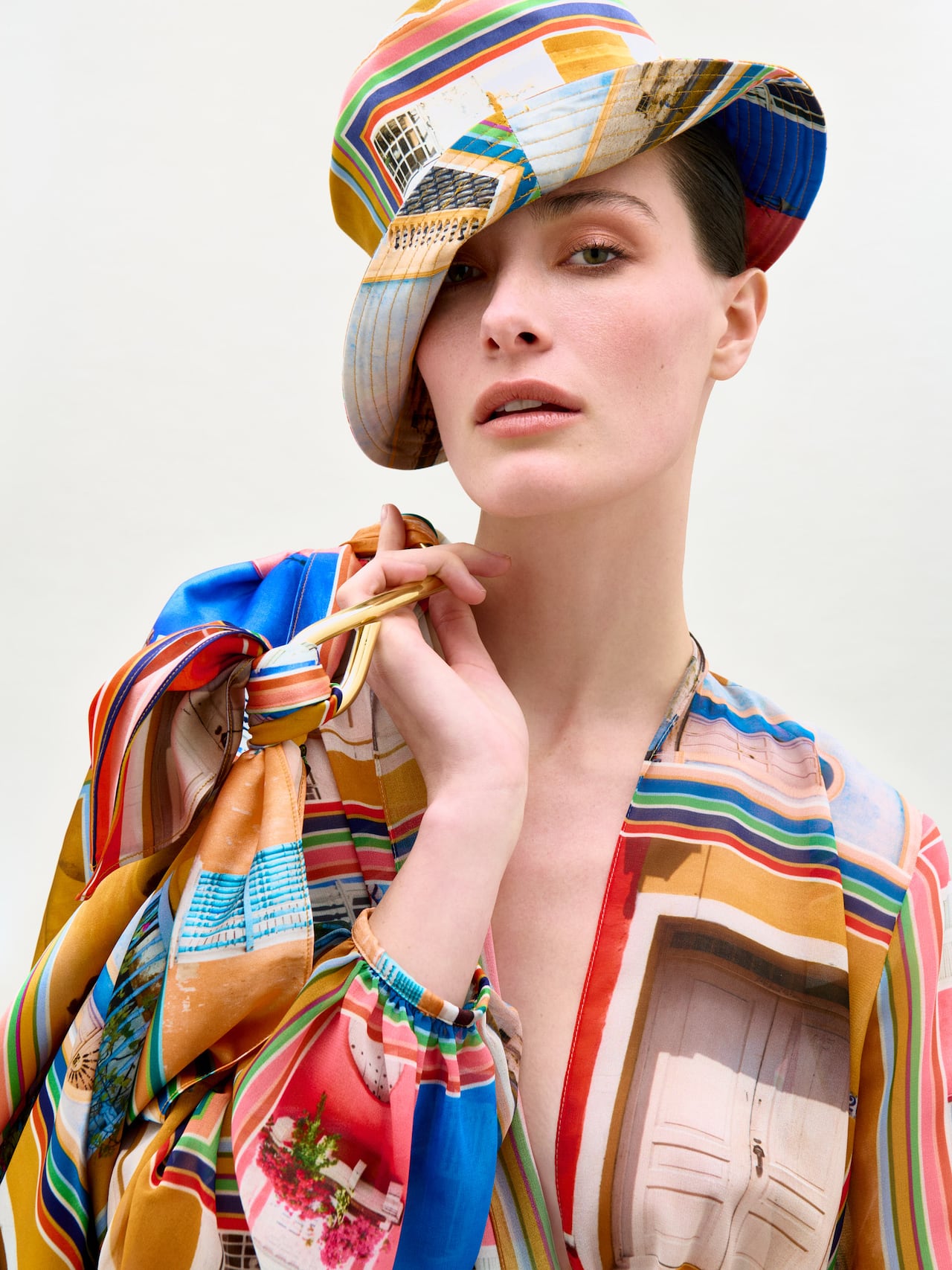 Silvia Tcherassi presenta la expansión y renovación de su emblemática boutique de Cartagena, junto a una colección cápsula exclusiva